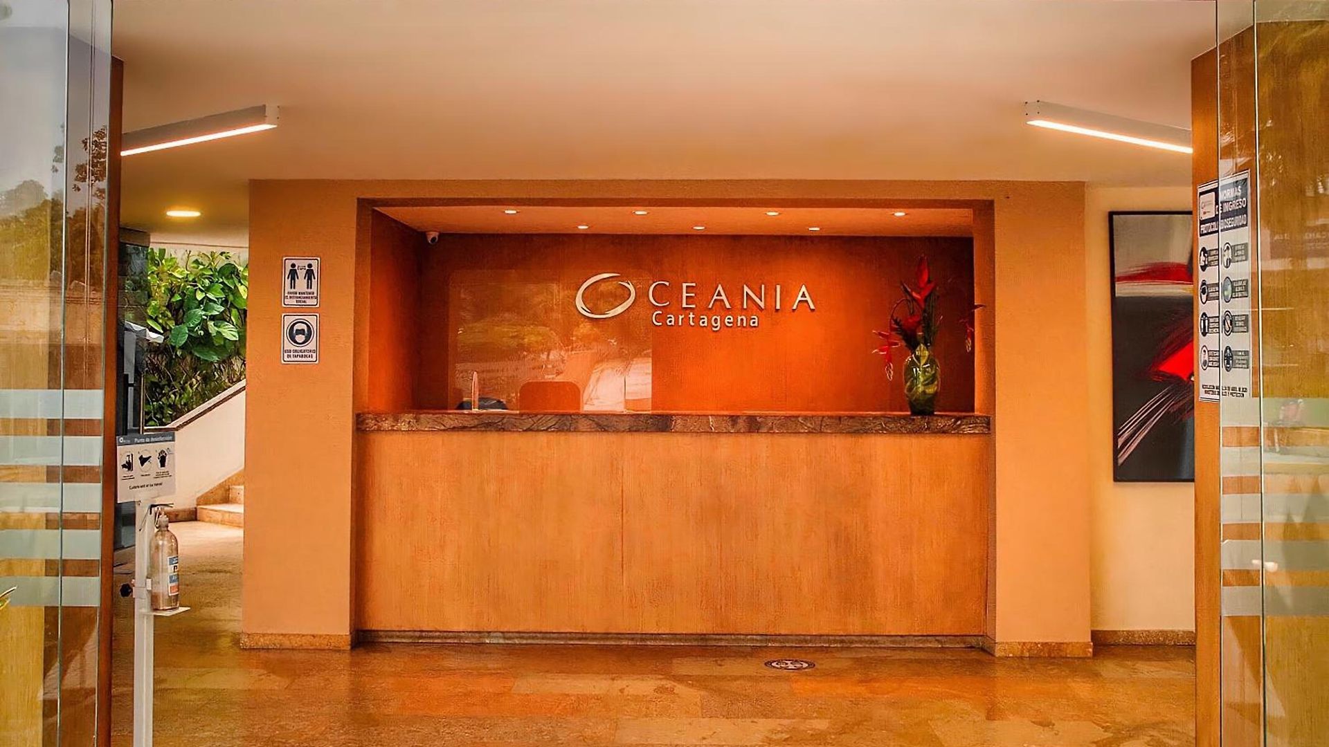 Oceania Hotel