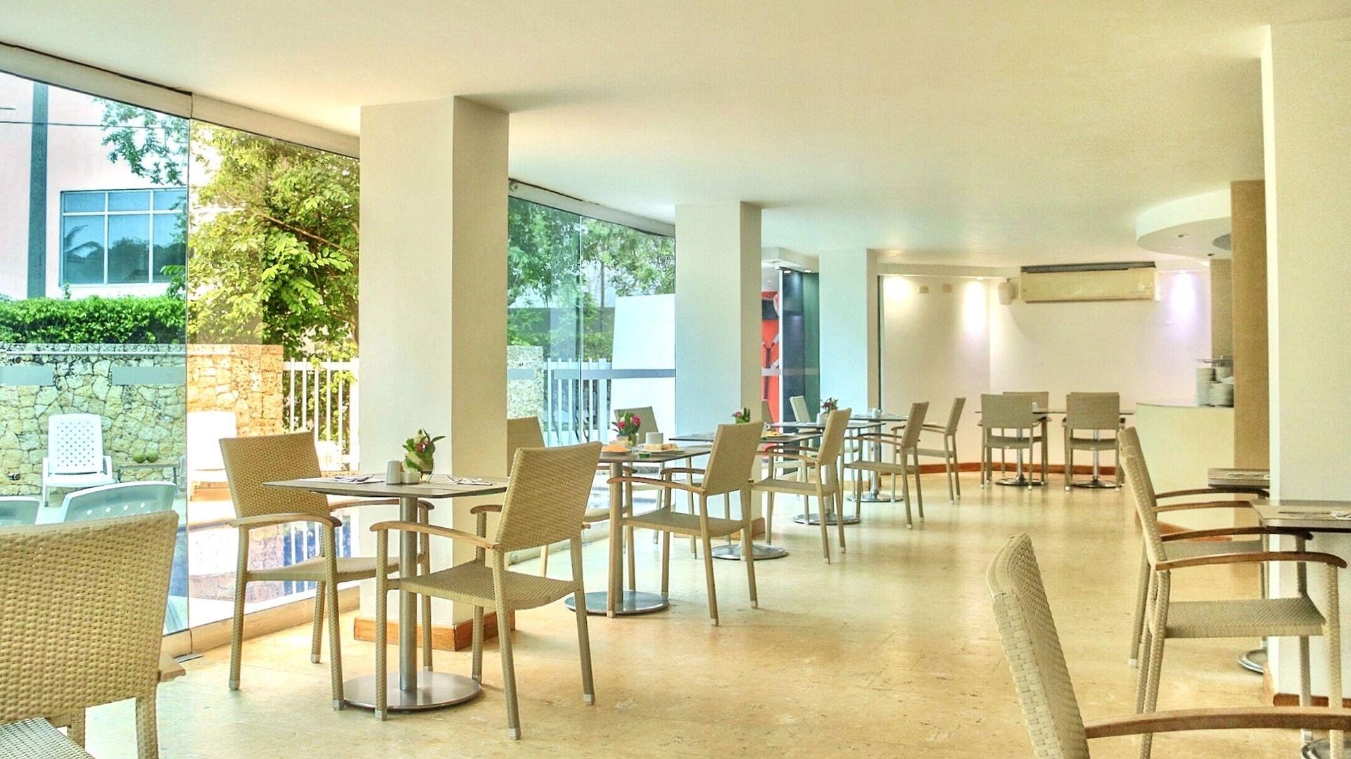 Oceania Hotel Cartagena
