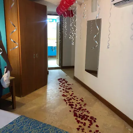 Oceania Hotel 3*