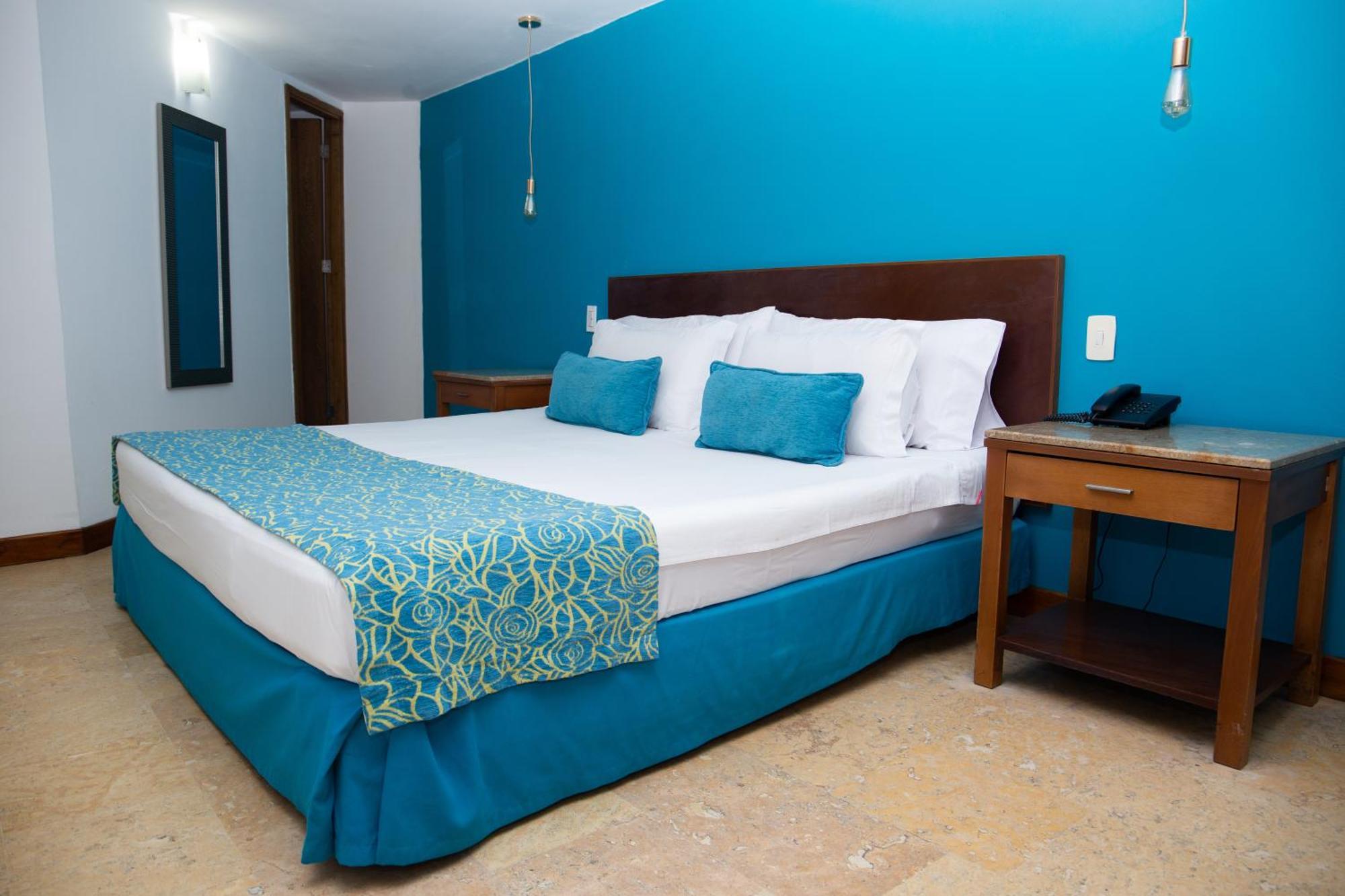 Hotel Oceania 3*